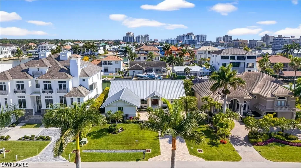 240 Channel Drive Naples FL 34108