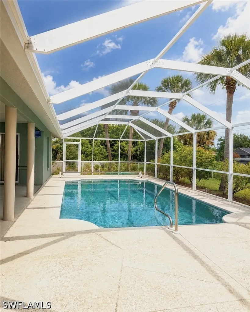 420 Glendale Avenue Lehigh Acres FL 33936