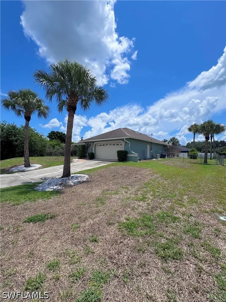 420 Glendale Avenue Lehigh Acres FL 33936