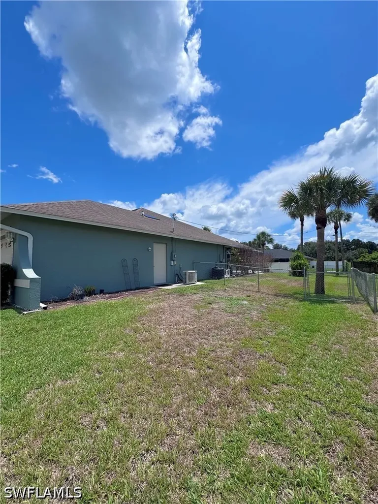 420 Glendale Avenue Lehigh Acres FL 33936