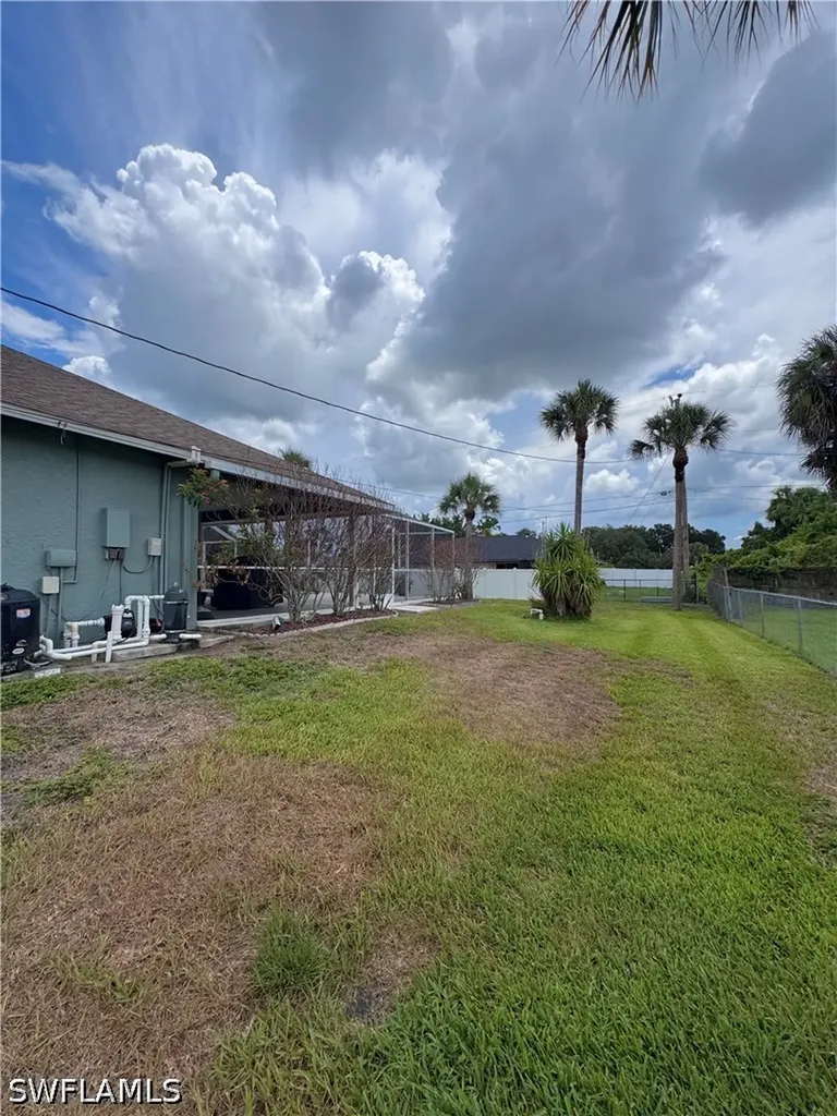 420 Glendale Avenue Lehigh Acres FL 33936