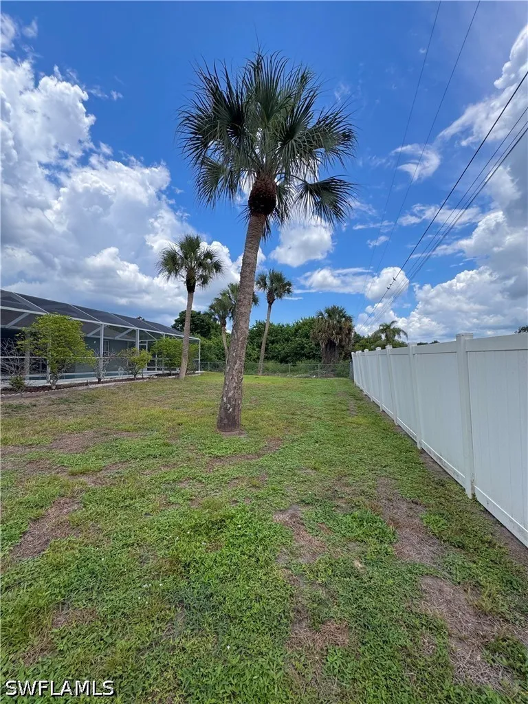 420 Glendale Avenue Lehigh Acres FL 33936