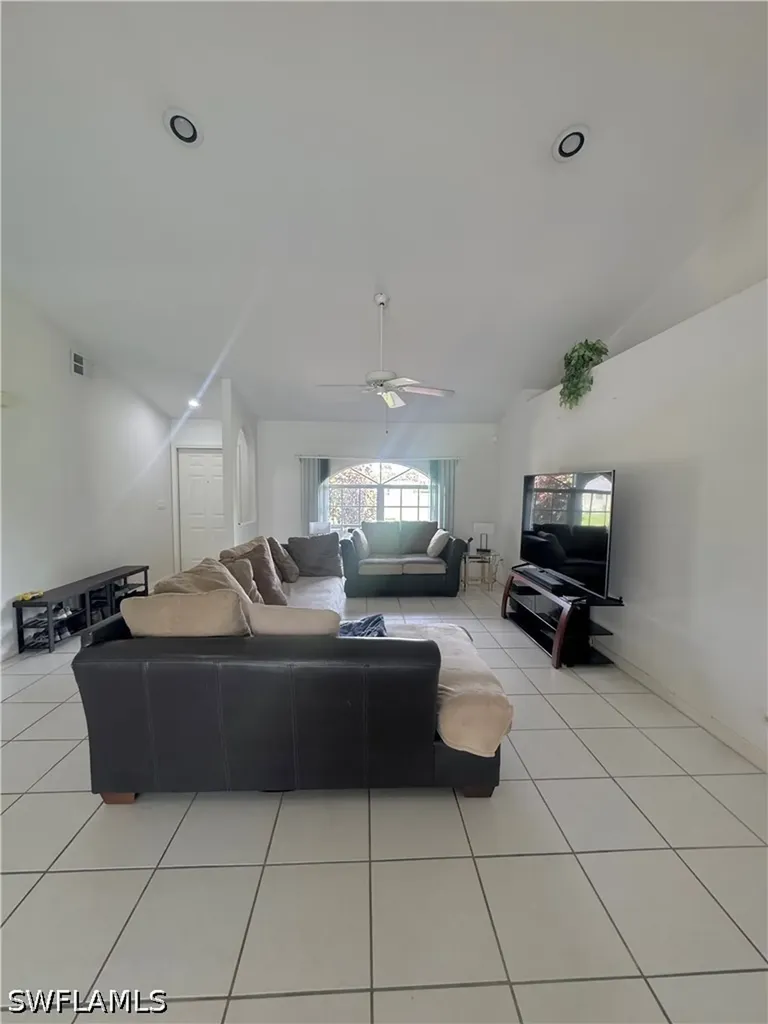 420 Glendale Avenue Lehigh Acres FL 33936