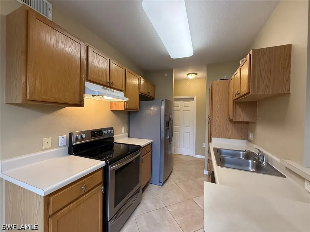 7945 Preserve Circle Naples FL 34119