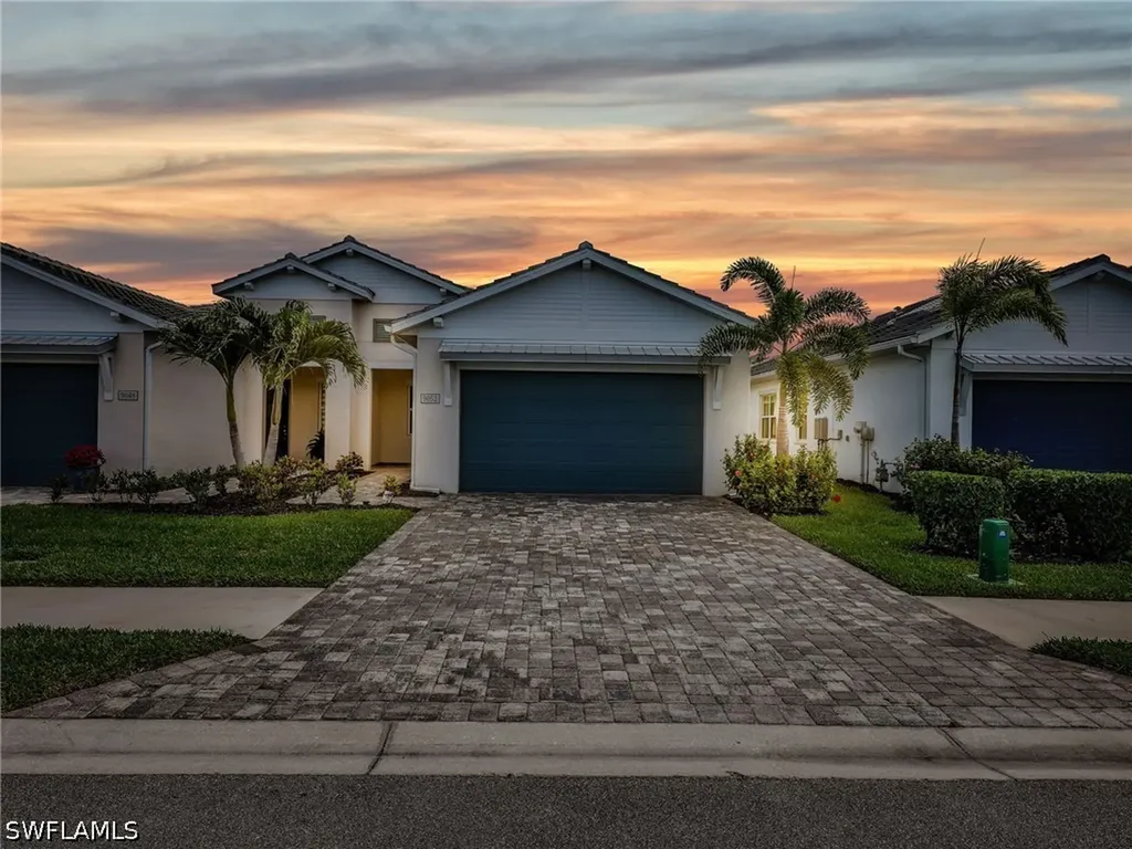 9052 Saint Lucia Drive Naples FL 34114