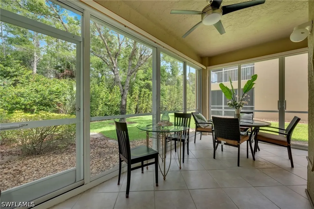 6735 Huntington Lakes Circle Naples FL 34119