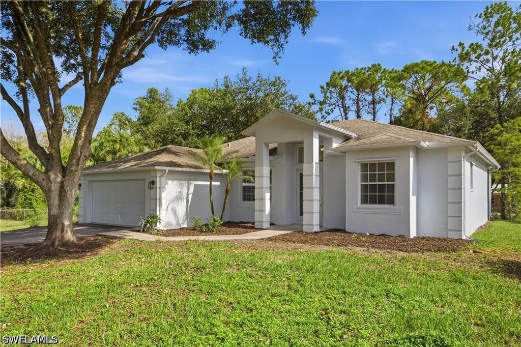 2645 12th Avenue SE Naples FL 34117