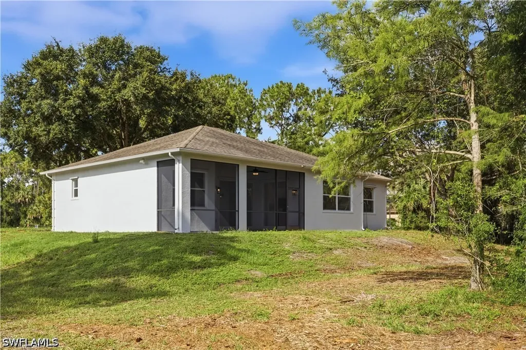 2645 12th Avenue SE Naples FL 34117