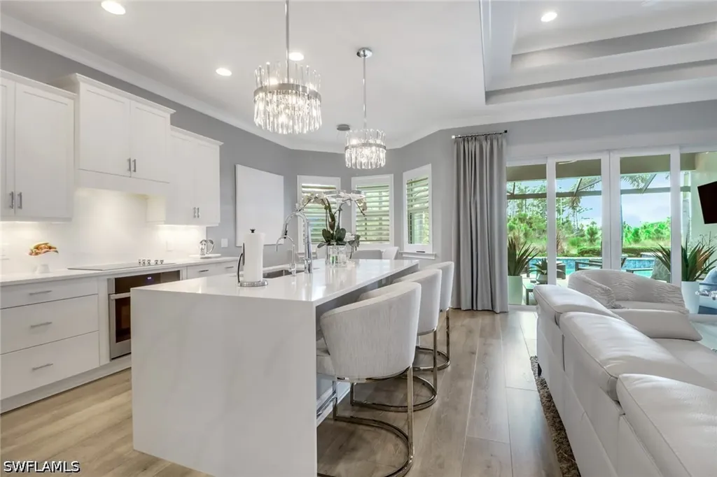 6225 Antigua Way Naples FL 34113