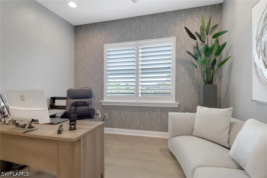 6225 Antigua Way Naples FL 34113