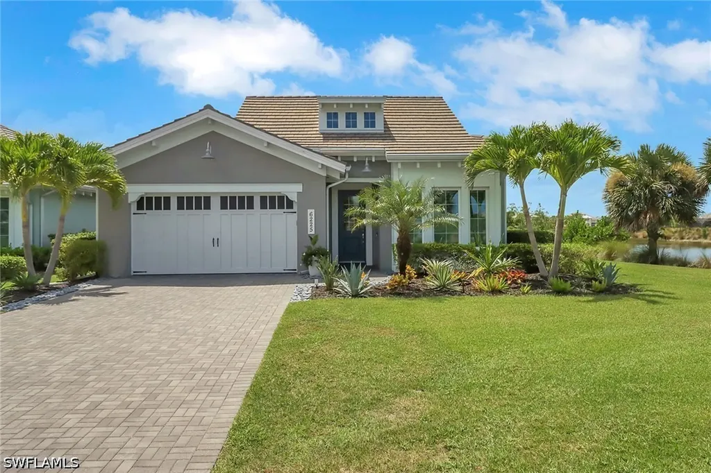 6225 Antigua Way Naples FL 34113