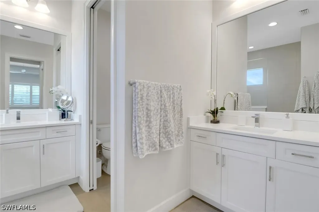 6225 Antigua Way Naples FL 34113