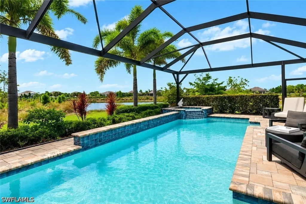 6225 Antigua Way Naples FL 34113