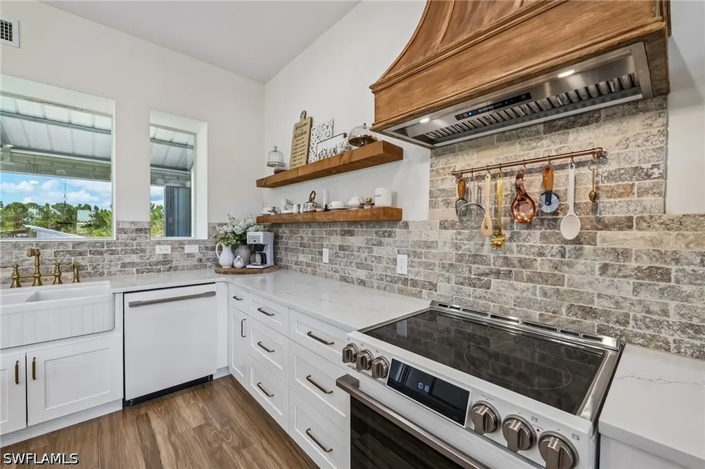 3646 56th Avenue NE Naples FL 34120