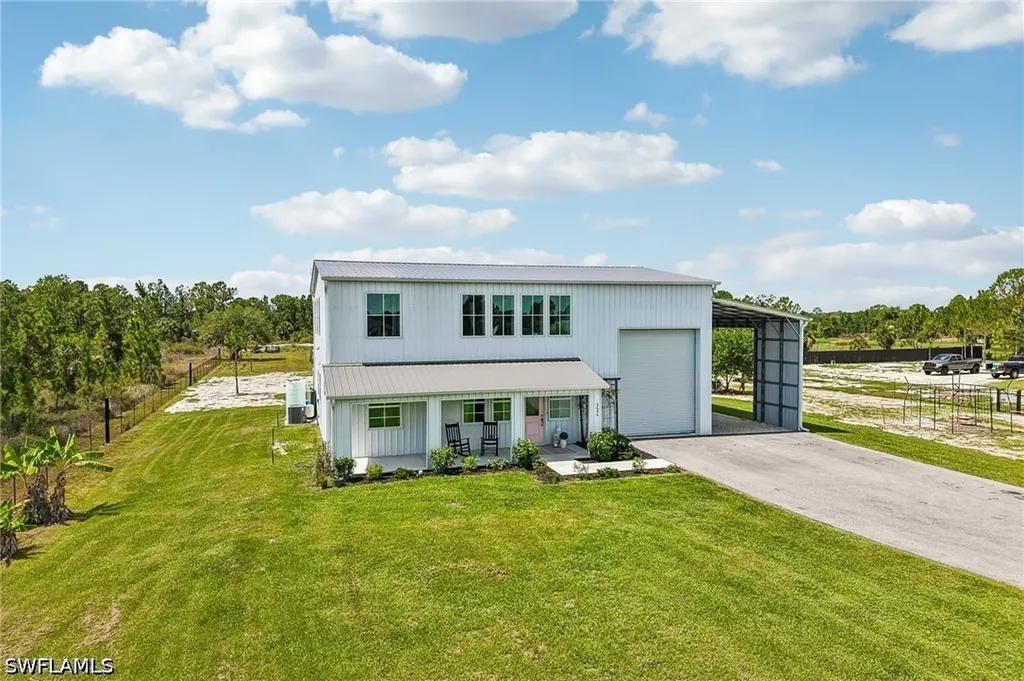 3646 56th Avenue NE Naples FL 34120