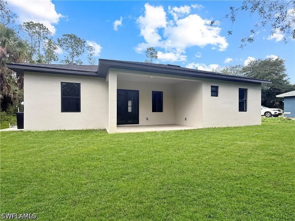 4687 14th Avenue SE Naples FL 34117