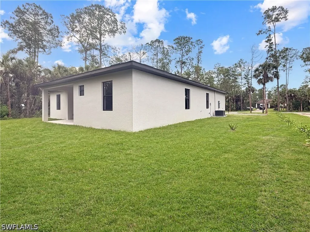 4687 14th Avenue SE Naples FL 34117