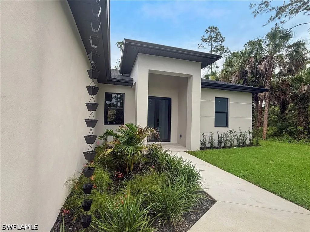 4687 14th Avenue SE Naples FL 34117