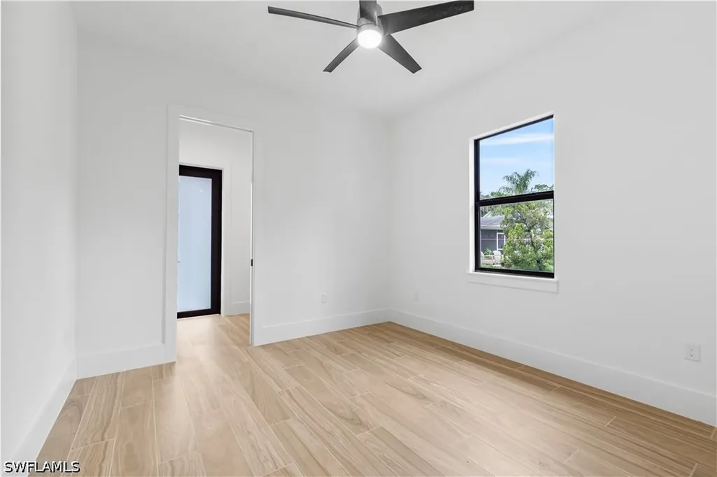 3712 18th Avenue N Naples FL 34120