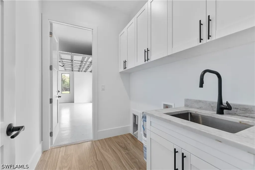 3712 18th Avenue N Naples FL 34120