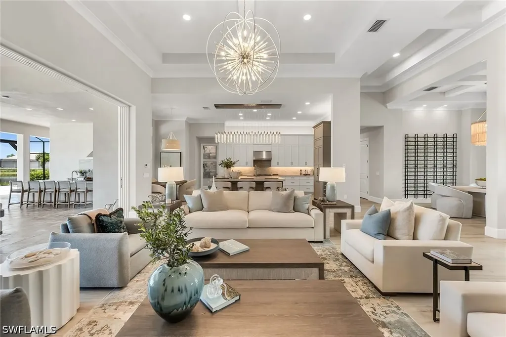 Naples FL, 8871 Nevis Way