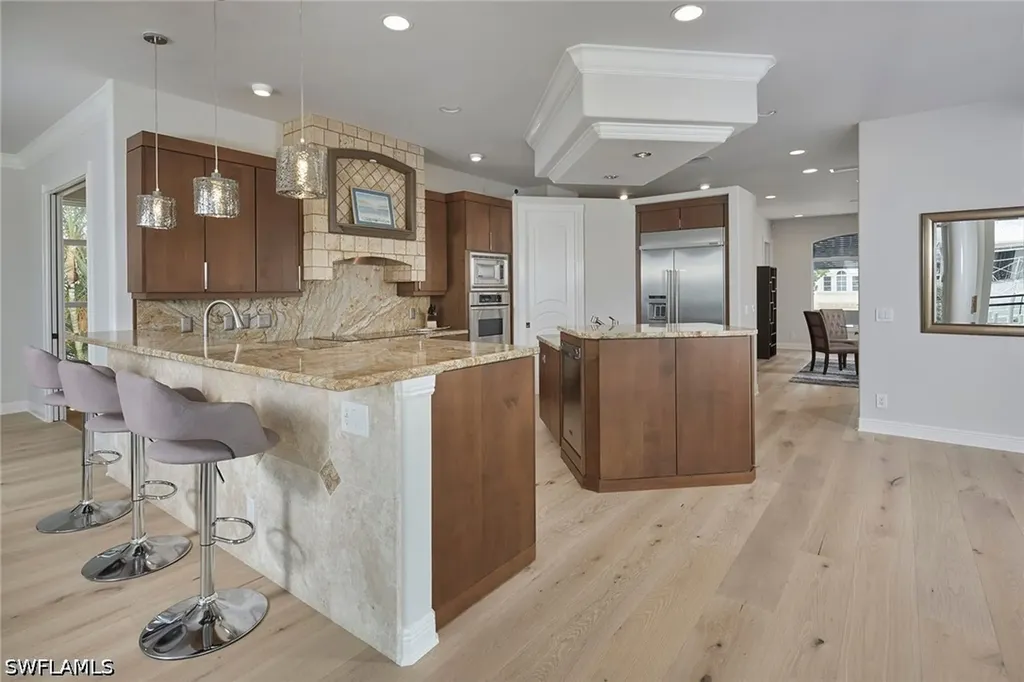 319 Lagoon Avenue Naples FL 34108