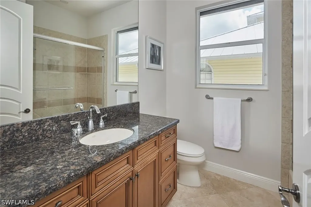 319 Lagoon Avenue Naples FL 34108