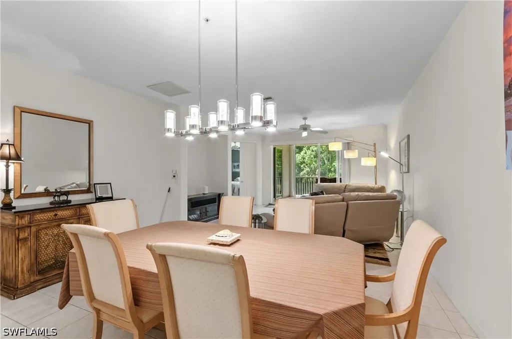 4853 Hampshire Court Naples FL 34112