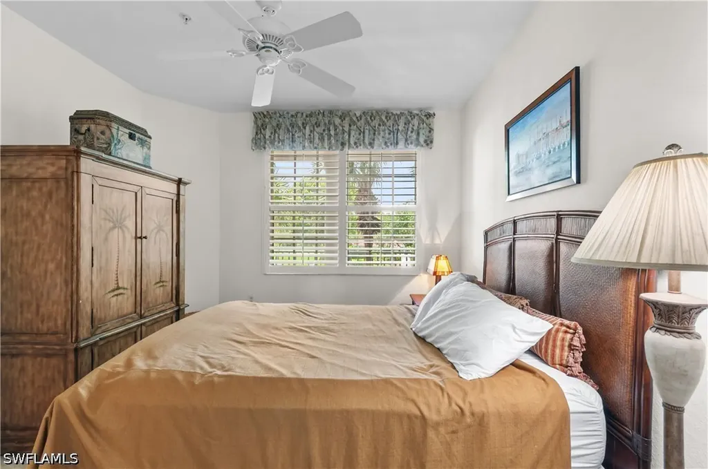 4853 Hampshire Court Naples FL 34112