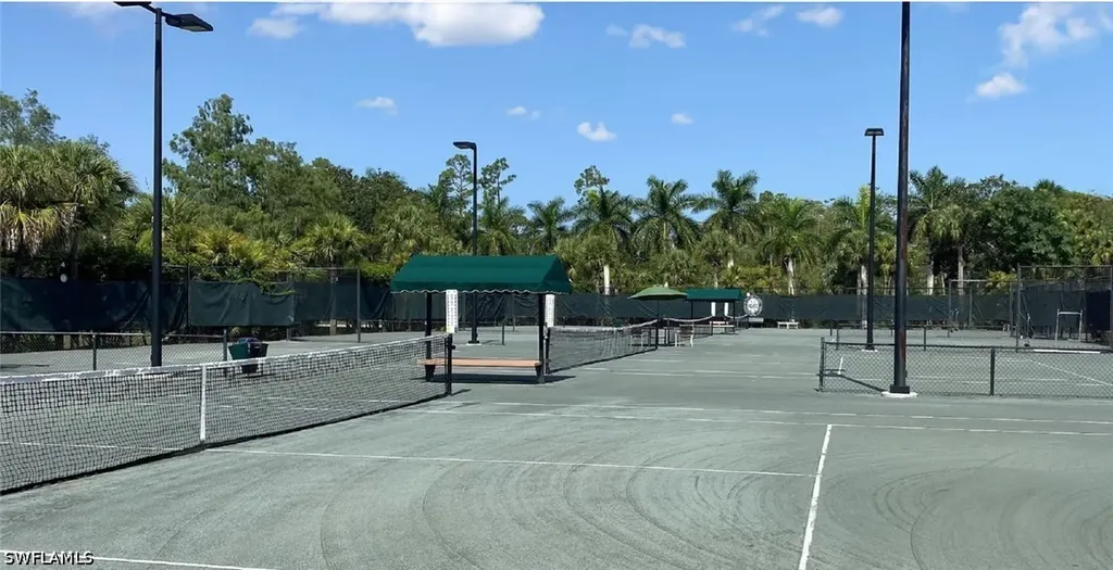 4853 Hampshire Court Naples FL 34112