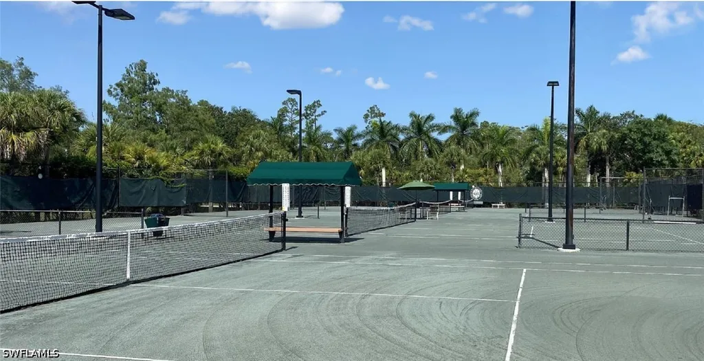 4853 Hampshire Court Naples FL 34112