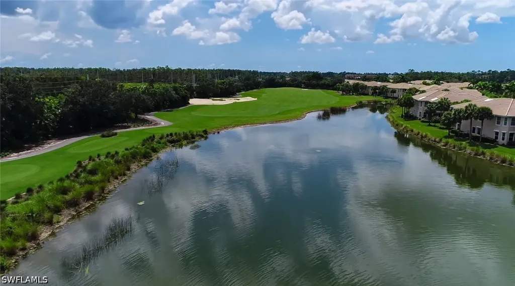 4853 Hampshire Court Naples FL 34112