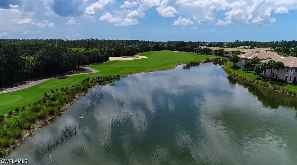 4853 Hampshire Court Naples FL 34112
