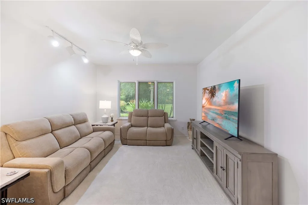 816 Turkey Oak Lane Naples FL 34108