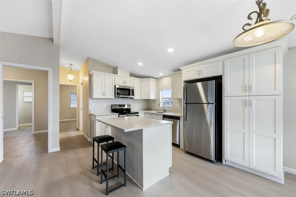 19681 Summerlin Road Fort Myers FL 33908