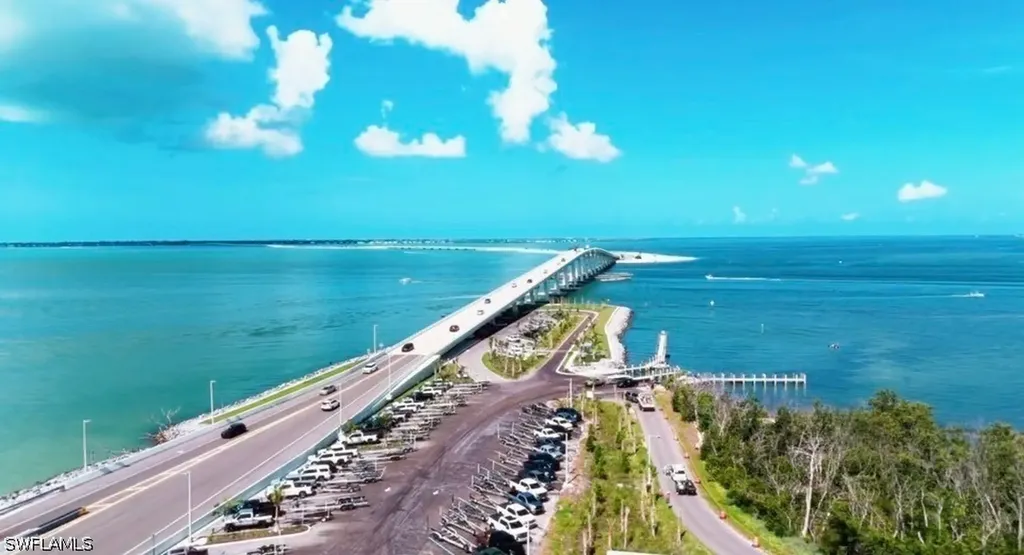 19681 Summerlin Road Fort Myers FL 33908
