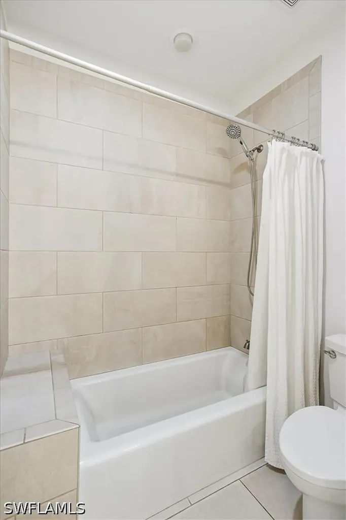 4641 1st Avenue SW Naples FL 34119