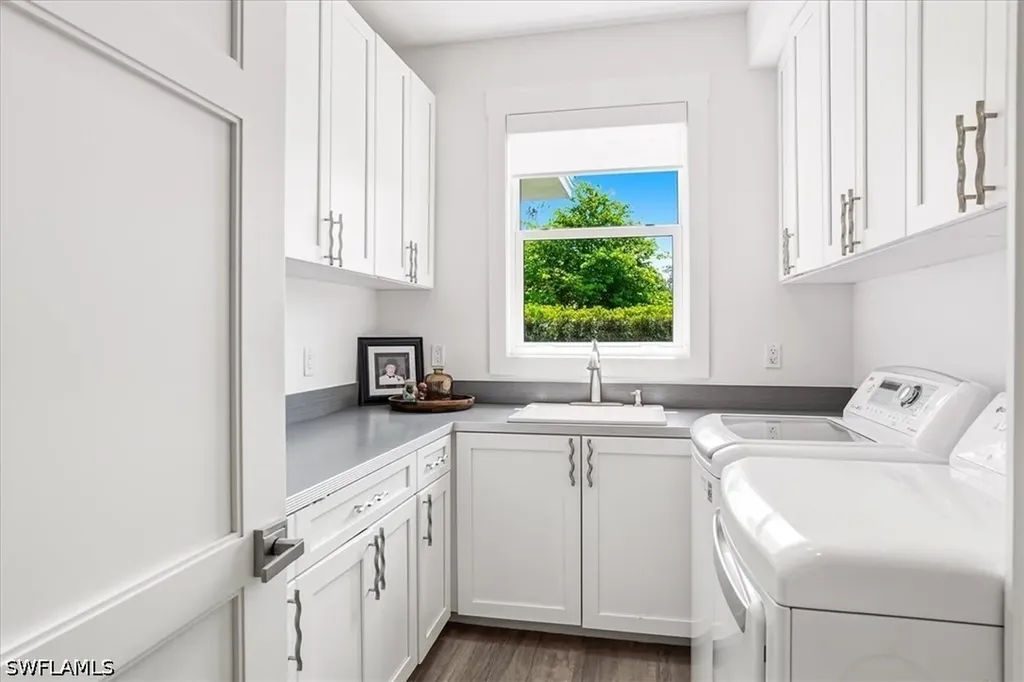 4641 1st Avenue SW Naples FL 34119