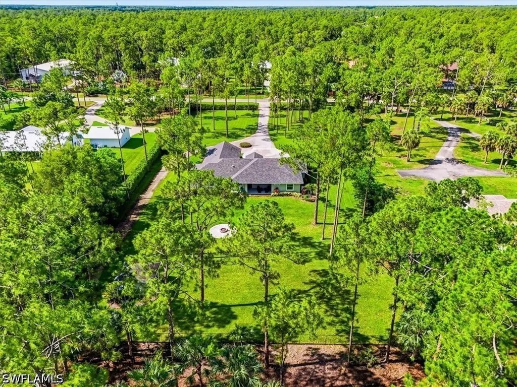 4641 1st Avenue SW Naples FL 34119