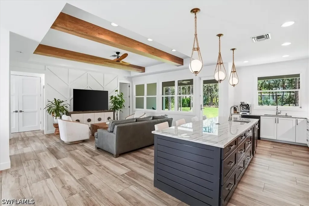 4641 1st Avenue SW Naples FL 34119