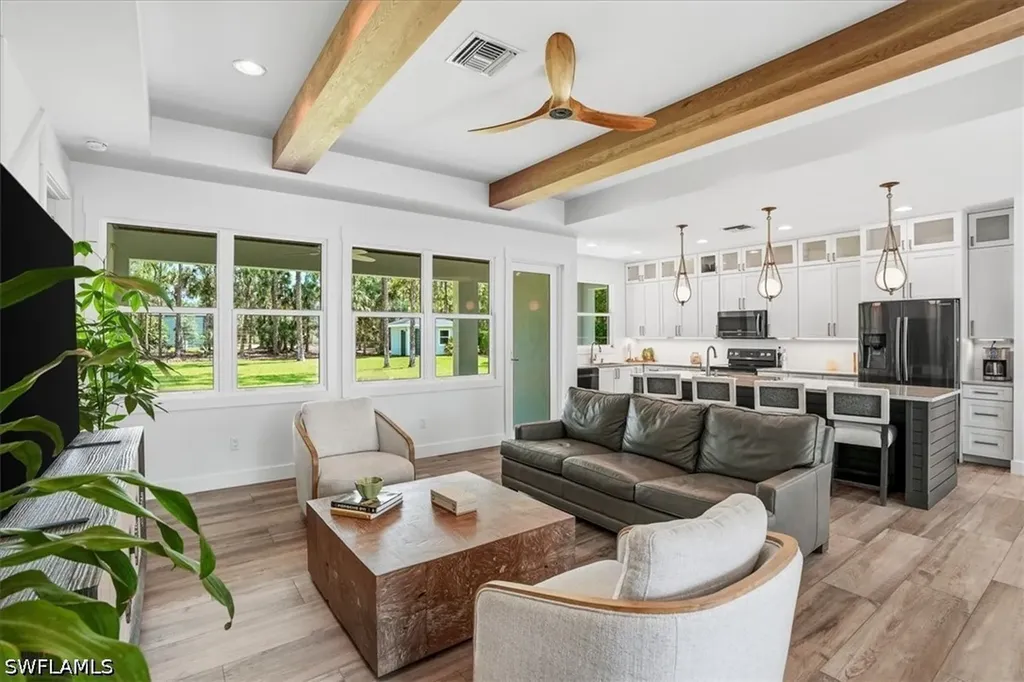 4641 1st Avenue SW Naples FL 34119