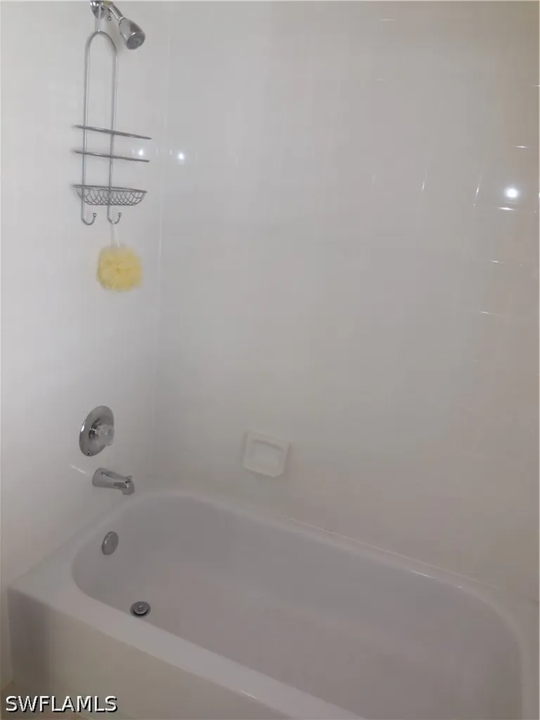 3914 Upolo Lane Naples FL 34119