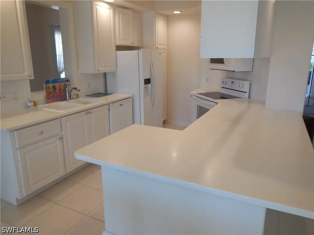 3914 Upolo Lane Naples FL 34119