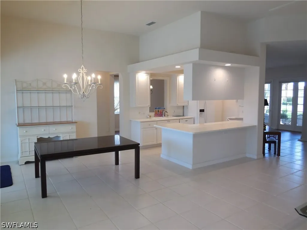 3914 Upolo Lane Naples FL 34119