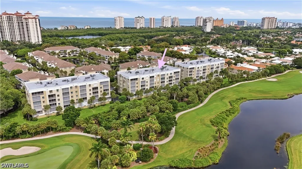 Naples FL, 7671 Pebble Creek Circle, Unit 204