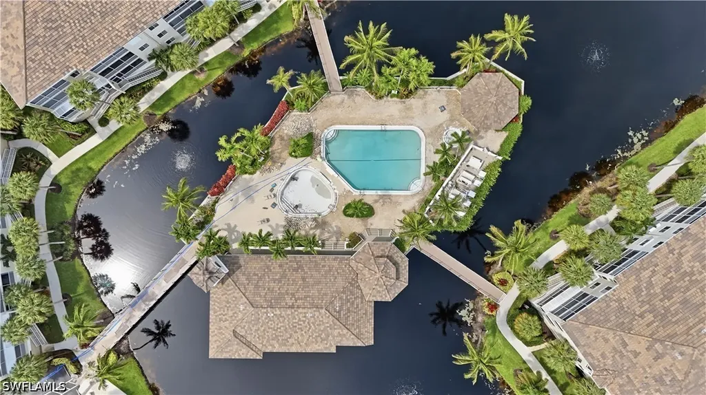 7671 Pebble Creek Circle Naples FL 34108