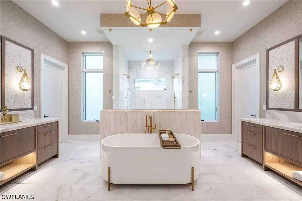 3235 Regatta Road Naples FL 34103