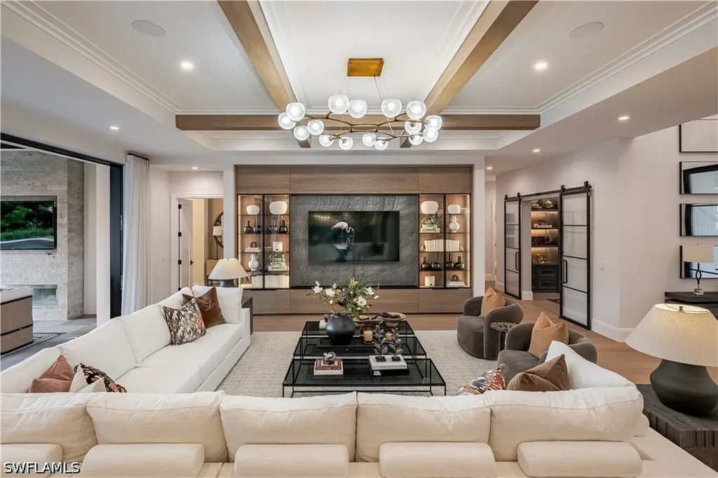 3235 Regatta Road Naples FL 34103