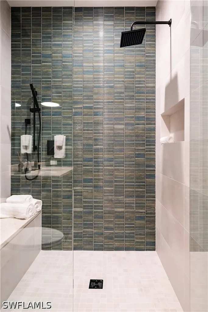 3235 Regatta Road Naples FL 34103