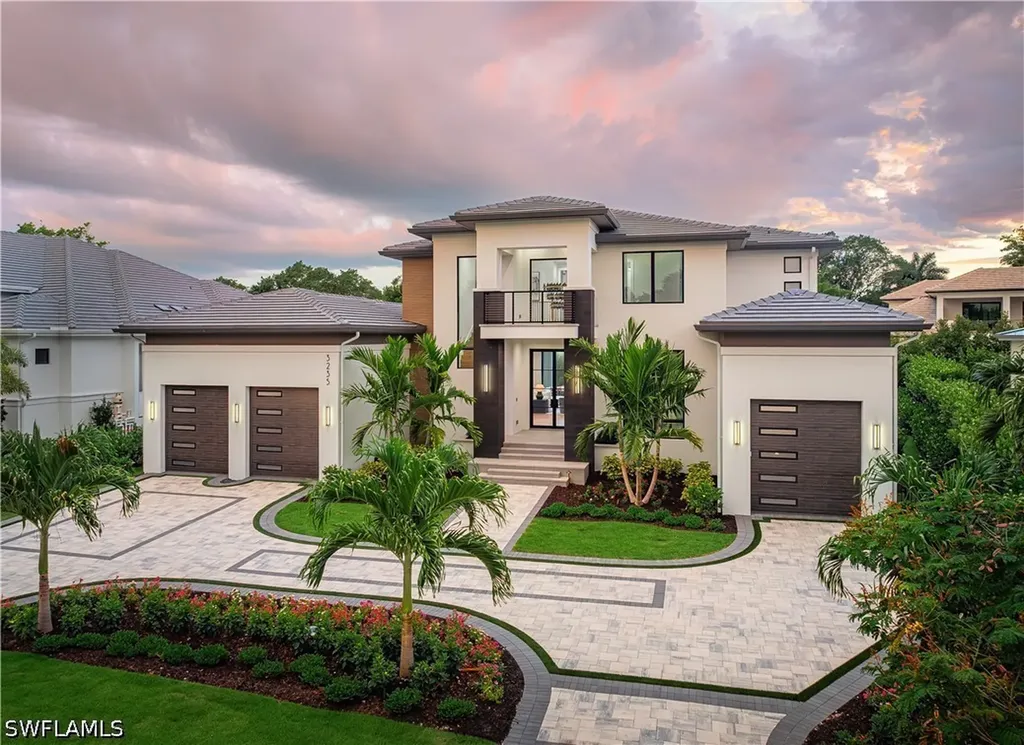 3235 Regatta Road Naples FL 34103